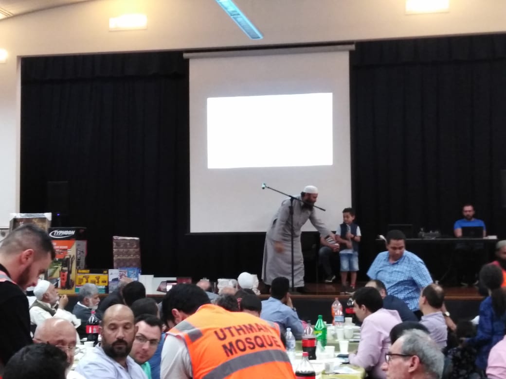 Solidaritas Masjid di Australia, Dua Milyar Dua Jam