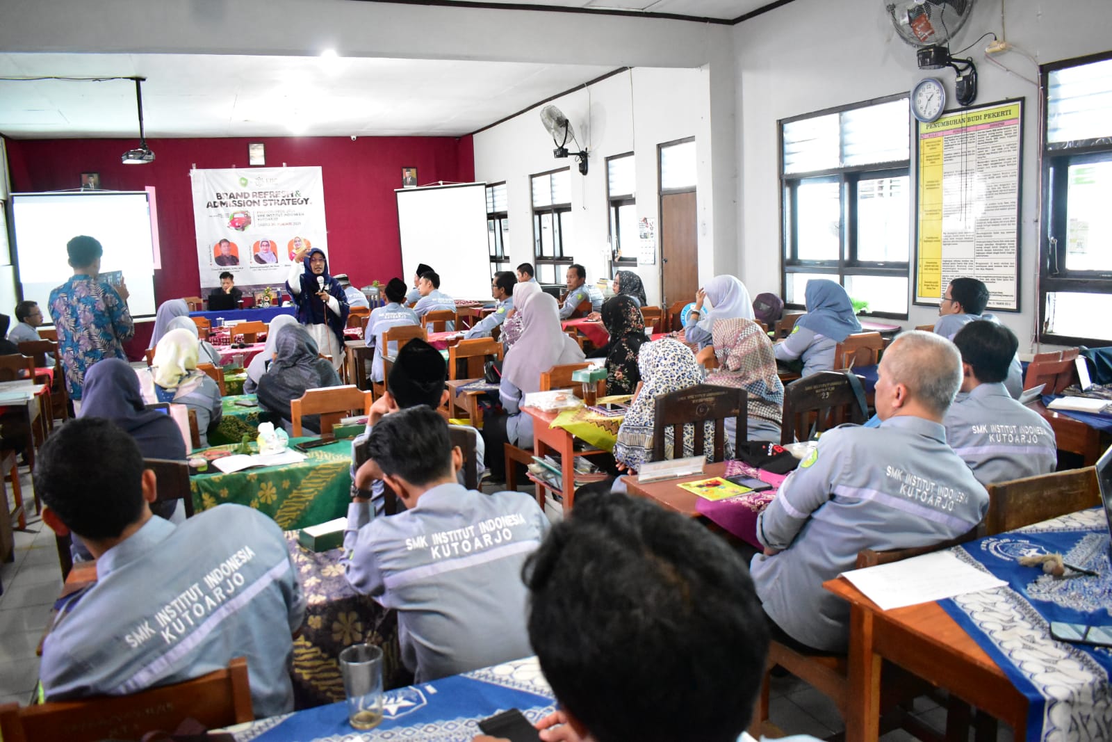 Sadari Pentingnya Promosi Sekolah Smk Ii Kutoarjo Gelar Workshop