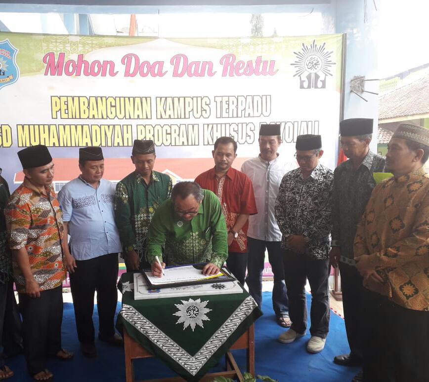 Peletakan Batu Pertama Kampus Terpadu SD Muhammadiyah PK Boyolali