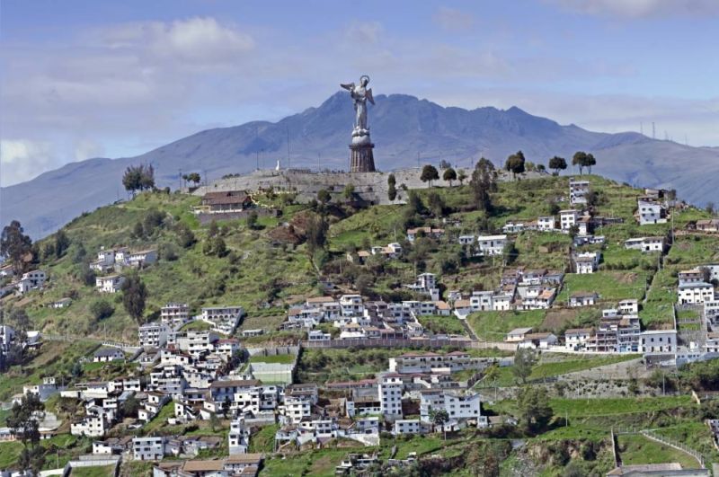 Ecuador, Quito, Virgin Mary at Cerro Panecillo