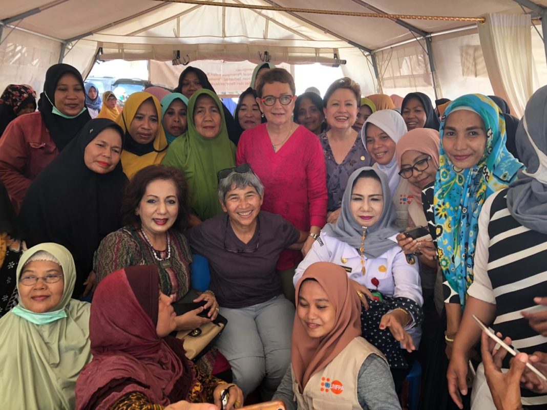 Soroptimist International Bantu Wanita Palu dan Lombok Pasca Gempa
