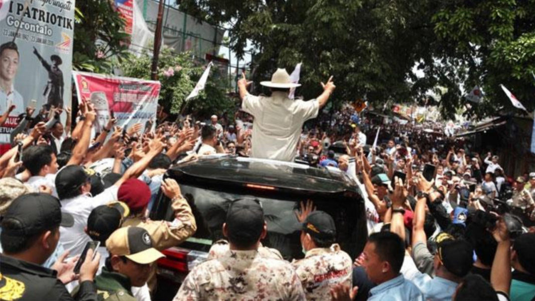 Prabowo Bakar Semangat Pendukungnya