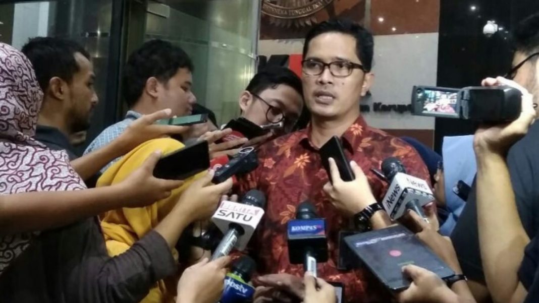 Lukman Hakim dan Khofifah Akan Jadi Saksi di Tipikor