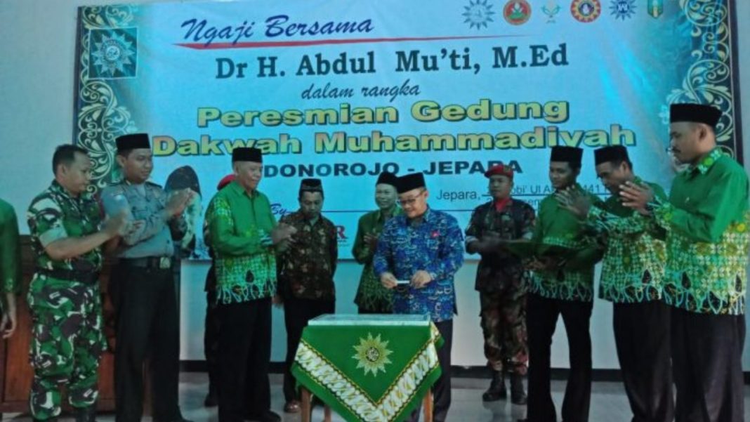 Abdul Mu’ti Resmikan Gedung Muhammadiyah Donorojo