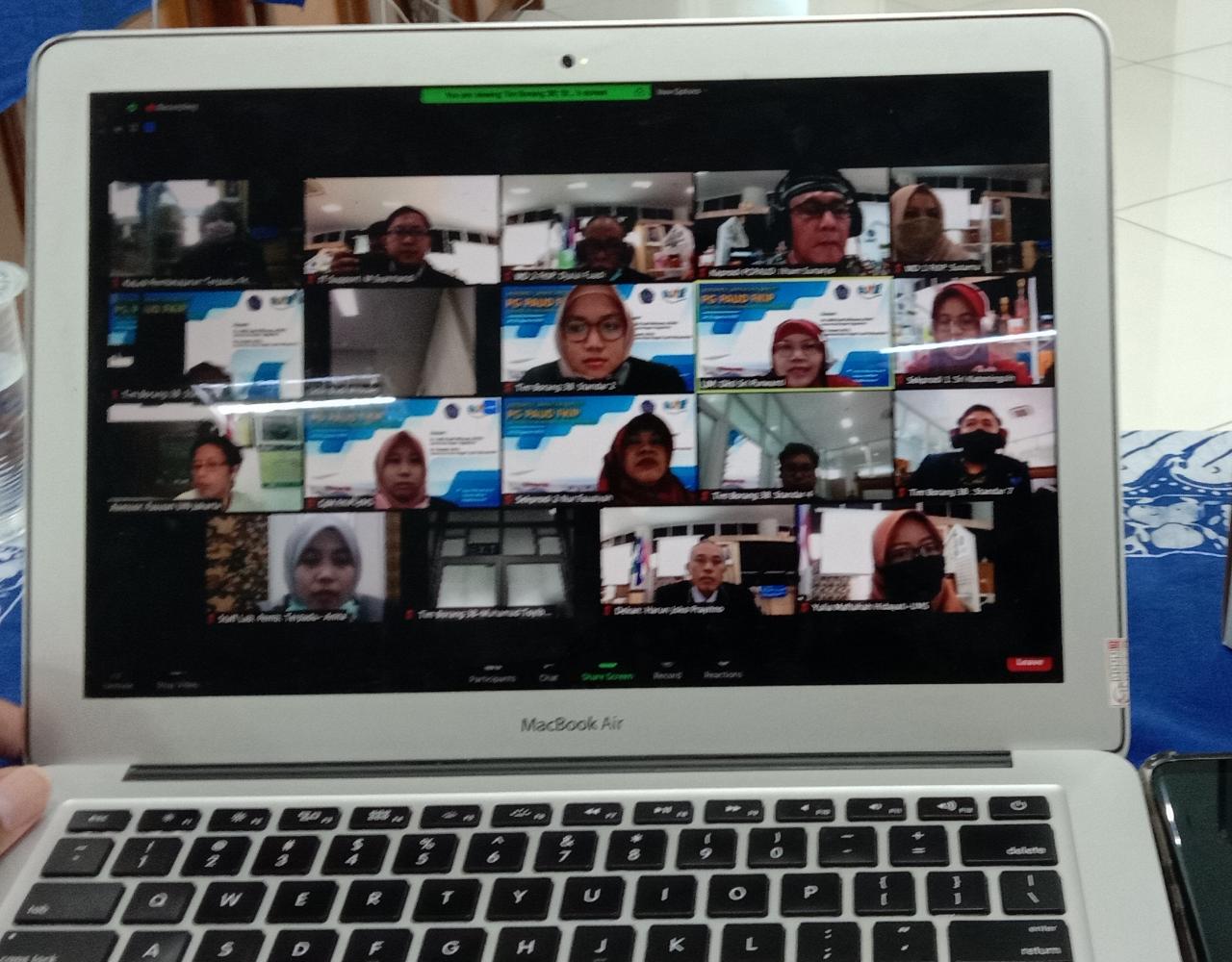 PG-PAUD UMS Laksanakan Akreditasi secara Daring oleh BAN-PT