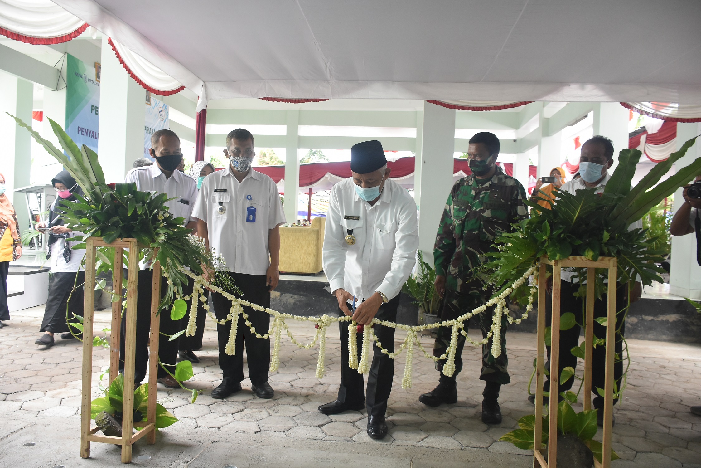 Gedung Praja Bhakti Kecamatan Godean Diresmikan Bupati Sleman