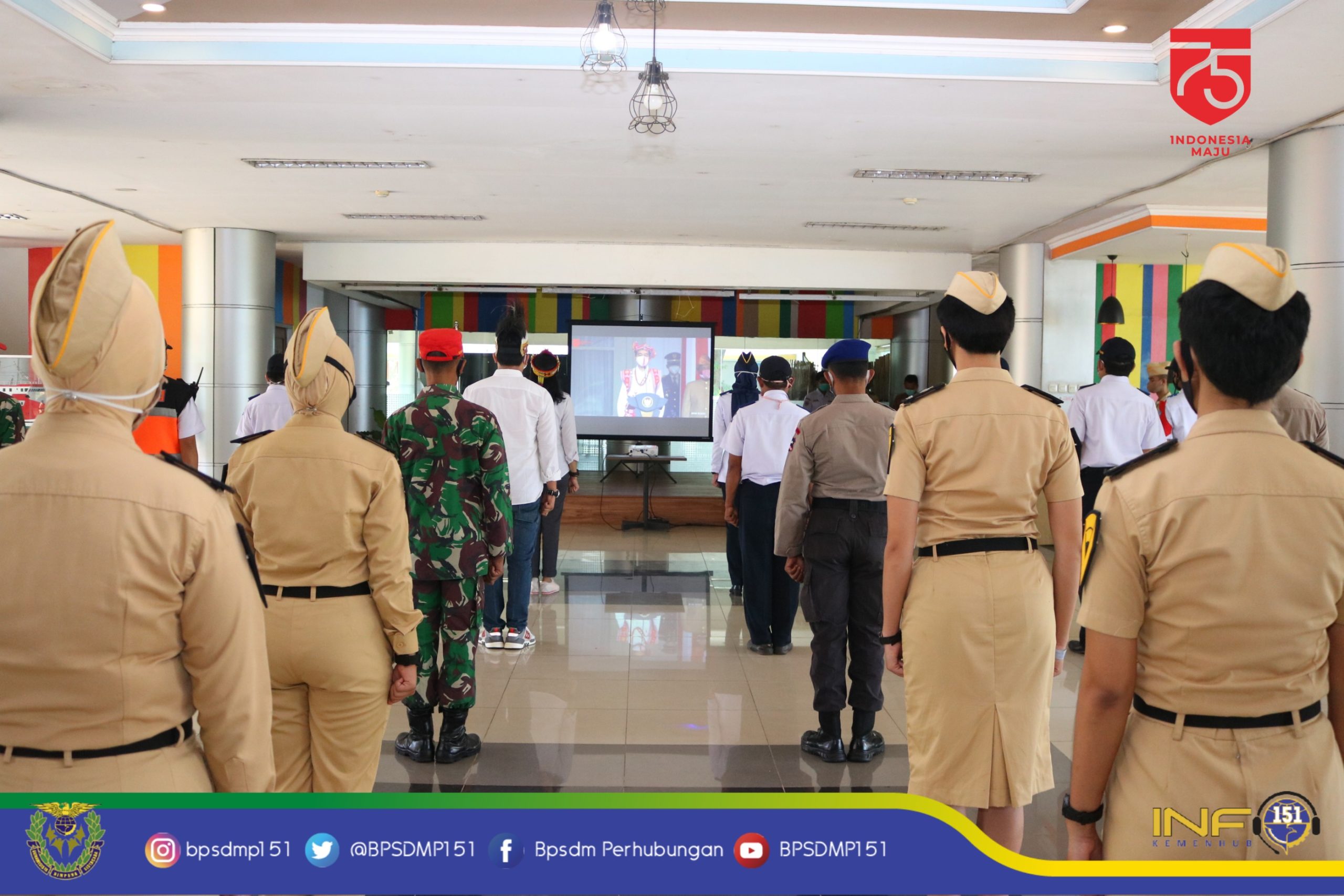 Kolaborasi Secara Virtual dalam Peringatan HUT ke-75 RI di Lingkungan Sekolah Transportasi BPSDMP