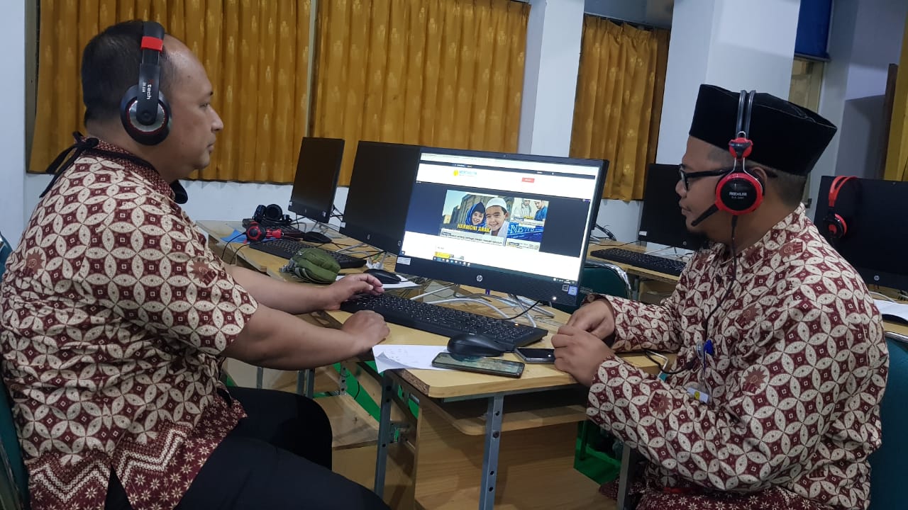 SMA Muhammadiyah 1 Solo Mengudara di Mentari FM
