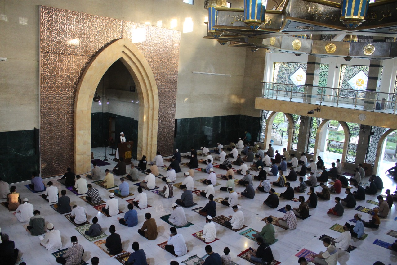 Masih Situasi Pandemi Covid-19, Salat Iduladha UMS Kali Ini Dilaksanakan di dalam Masjid Sudalmiyah