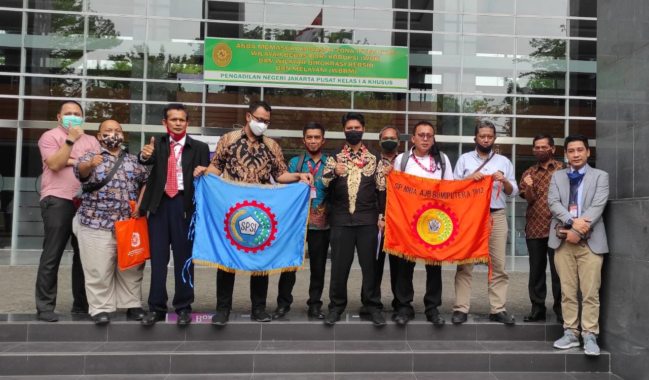 OJK Digugat Karyawan Perusahaan Asuransi