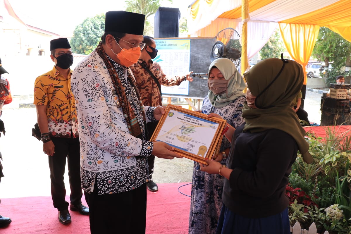 Ribuan Emak-Emak Indramayu, Mandiri Bersama PKH