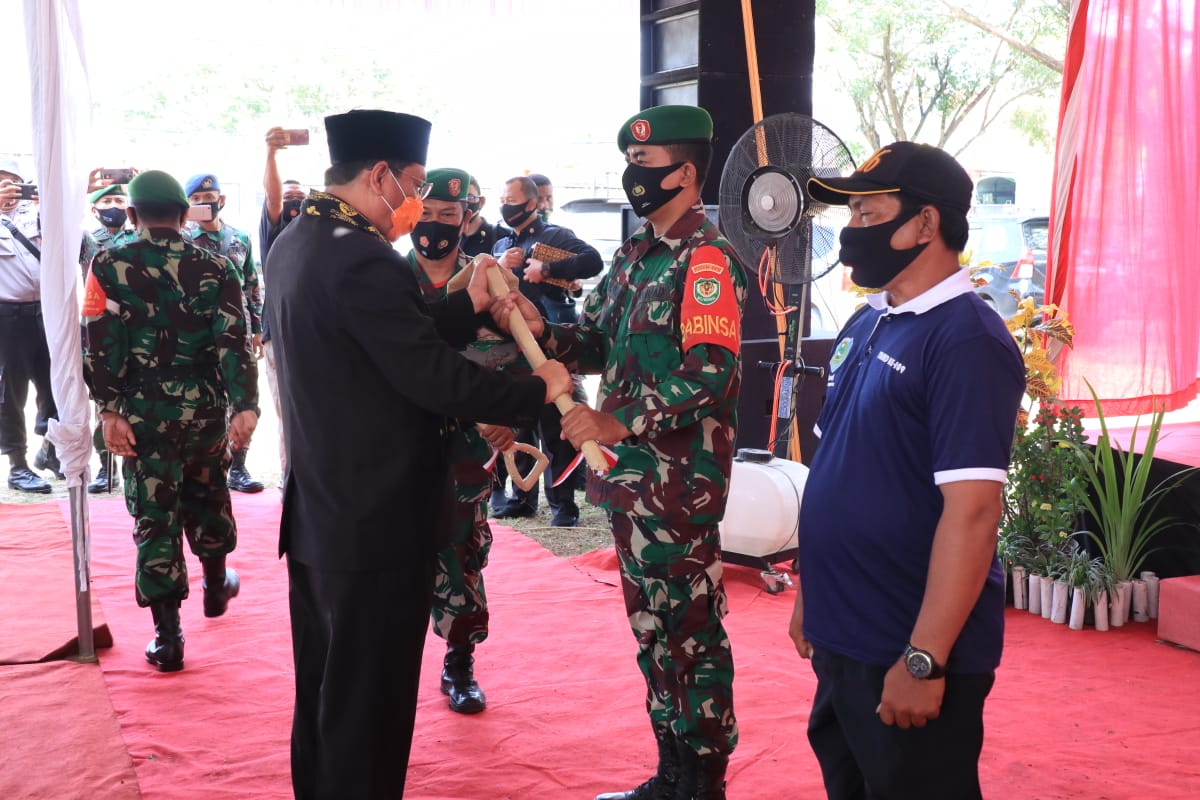 Disentuh TMMD, Warga Desa Gantar Sumringah