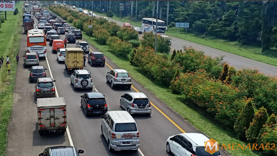 Libur Panjang, Ratusan Kendaraan Serbu Kota Bogor