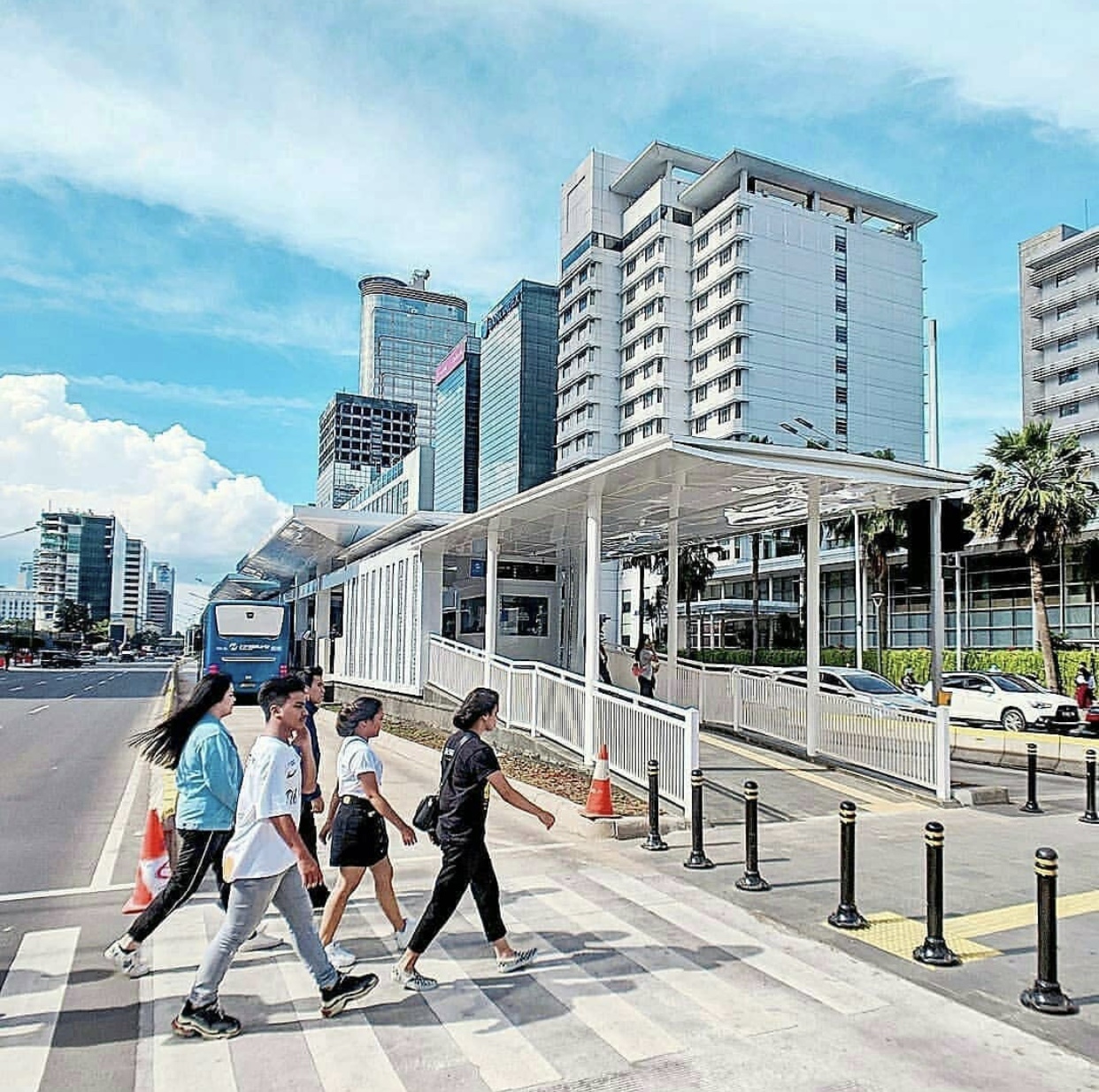 Sudah Difungsikan Kembali, Halte TransJakarta HI-Sarinah Lengang