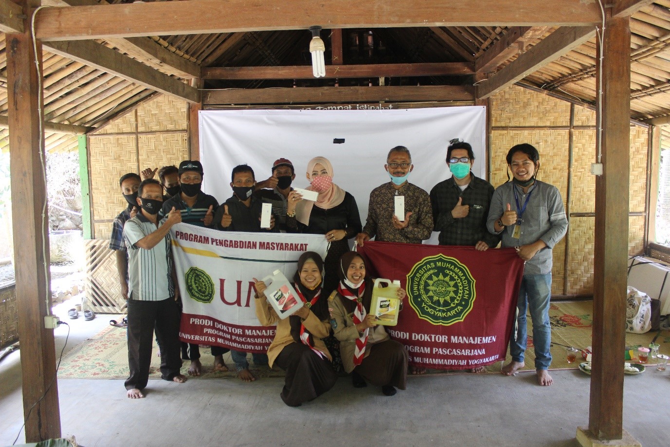Pada Masa Pandemi, Dosen Doktor Manajemen UMY Melakukan Pengabdian di Wisata Alam