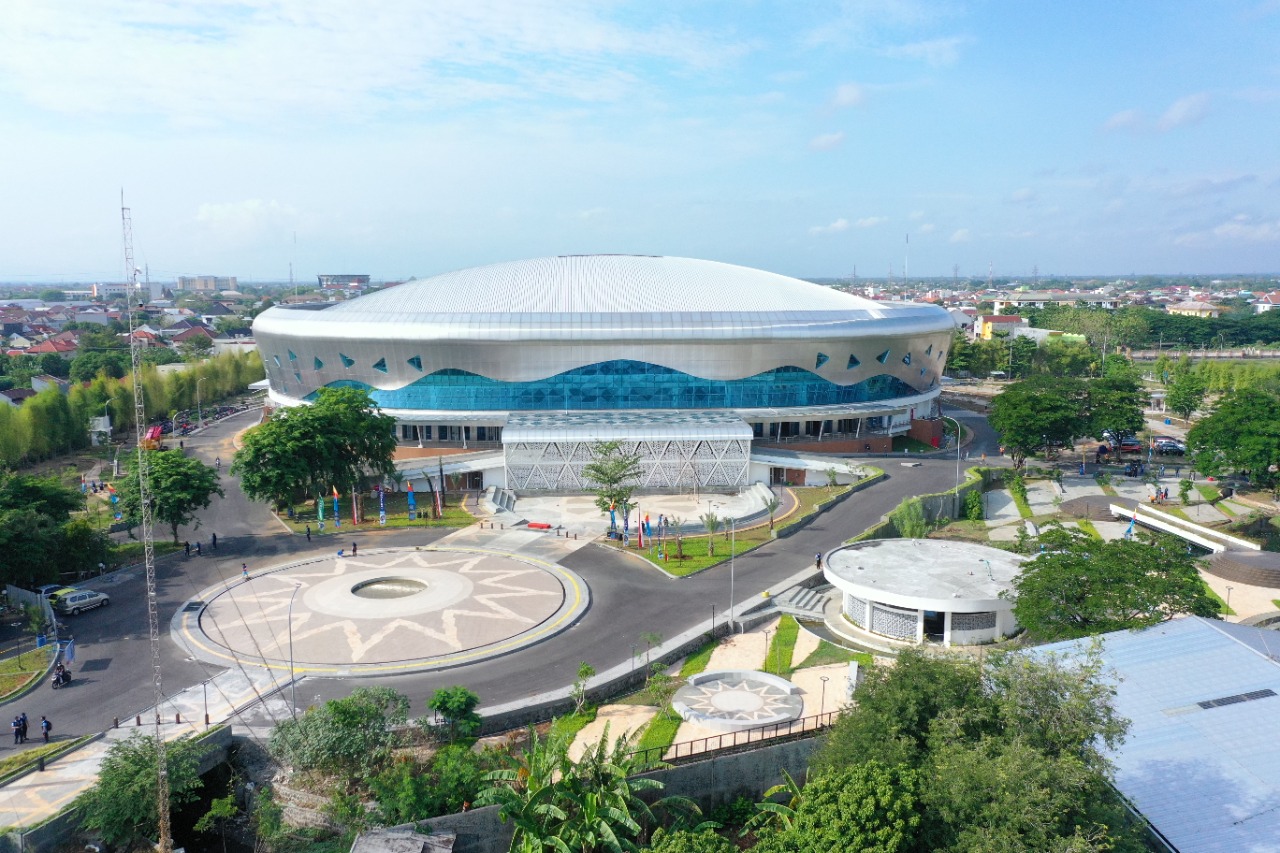 Rektor : Alhamdulillah Tempat Wisuda Lulusan UMS Kini Tak Seperti Orang Hajatan Lagi