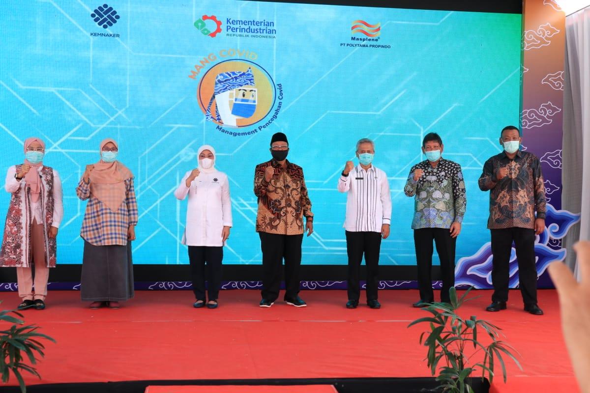 Menaker Inginkan ‘Mang Covid’ ala Indramayu Hadir di Seluruh Indonesia