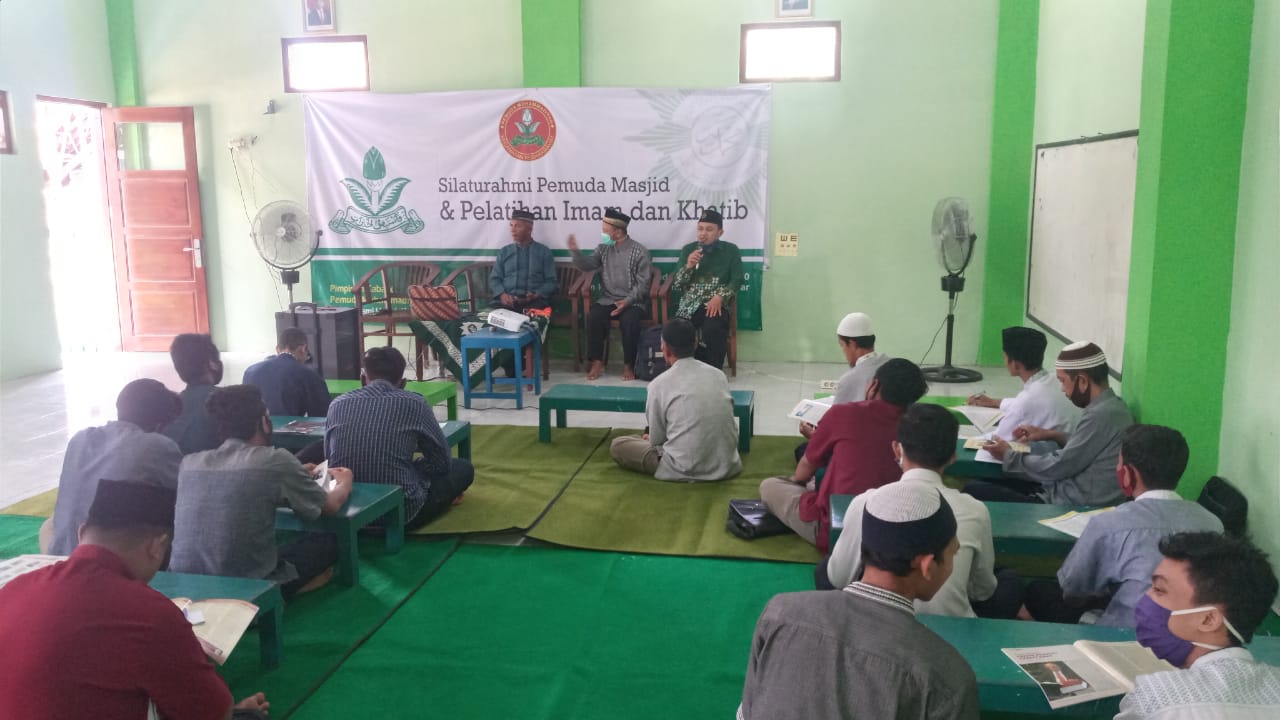 PCPM Kebakkramat Gelar Pelatihan Imam dan Khatib