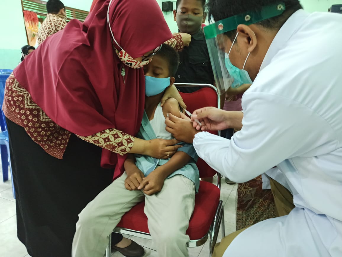 265 Siswa SD Muhammadiyah 2 Kauman Ikut Imunisasi