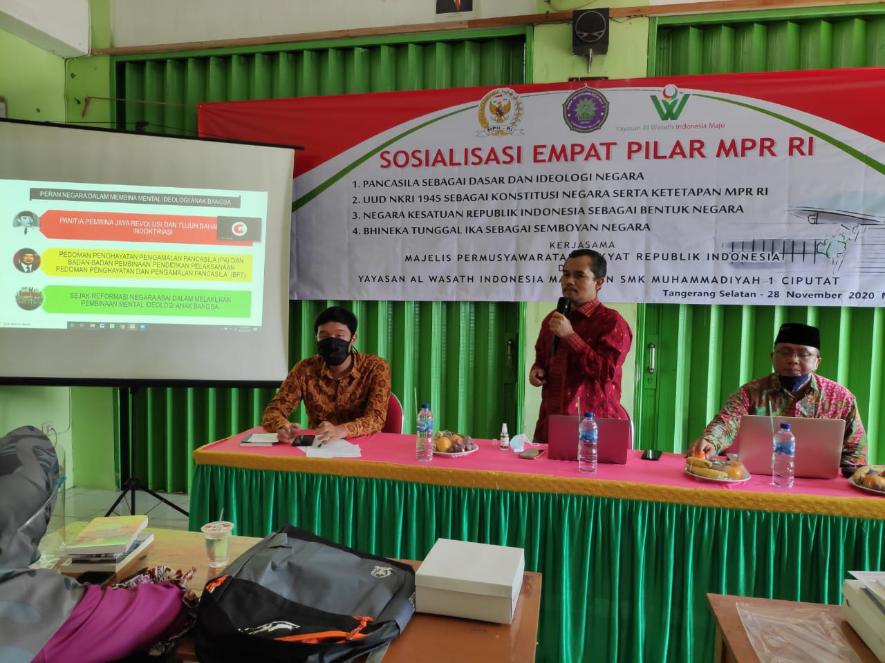 Guru dan Siswa Harus Amalkan Empat Pilar