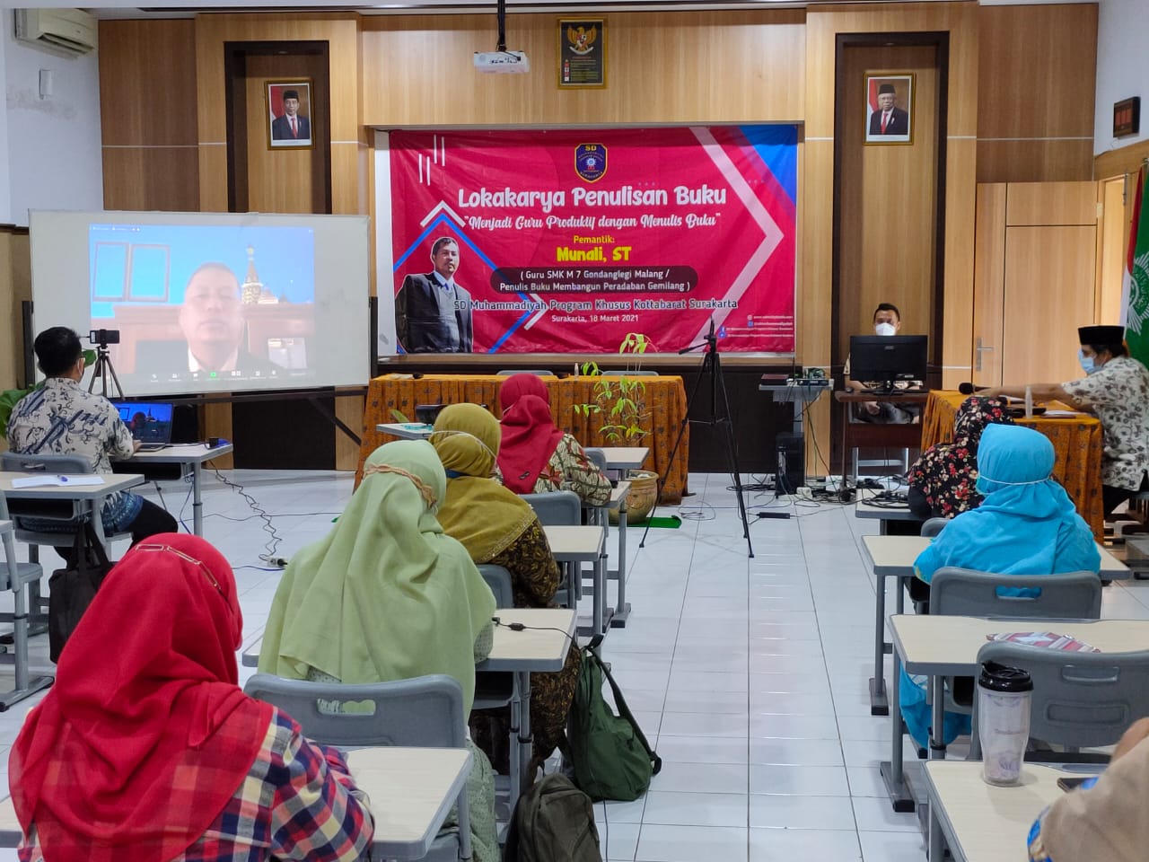 Lokakarya Penulisan Buku di SD Muhammadiyah PK Kottabarat
