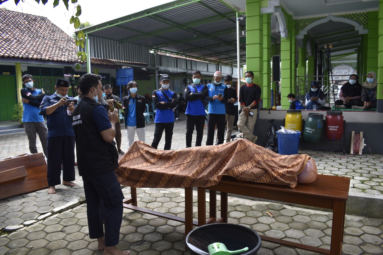 MCCC Purworejo Gelar Pelatihan Pemulasaran dan Penguburan Jenazah Covid-19