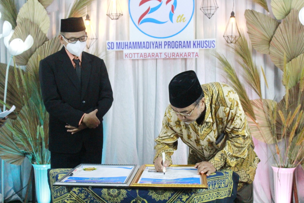 SD Muhammadiyah PK Kottabarat Gelar Resepsi Milad Virtual