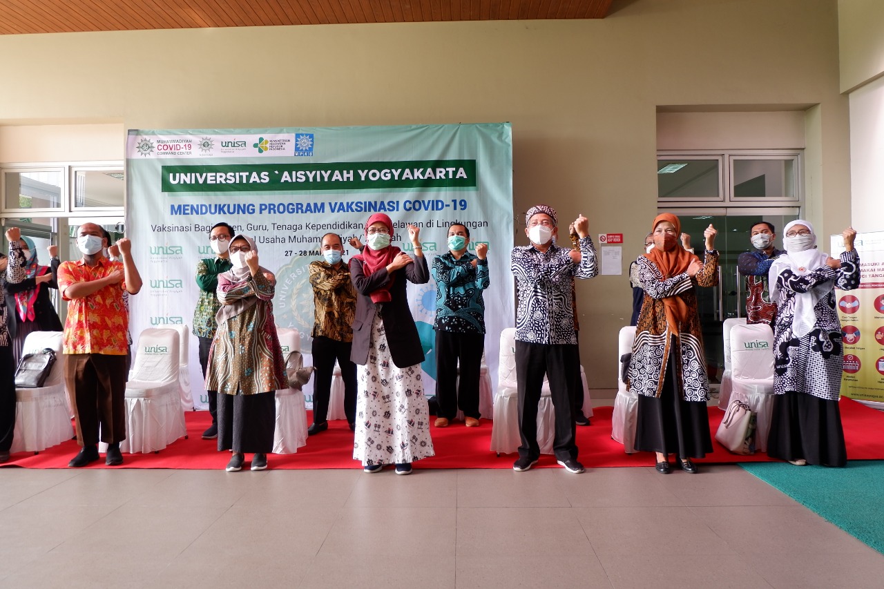 Seribu Tenaga Pendidik Lakukan Vaksinasi Covid-19 di UNISA Yogya