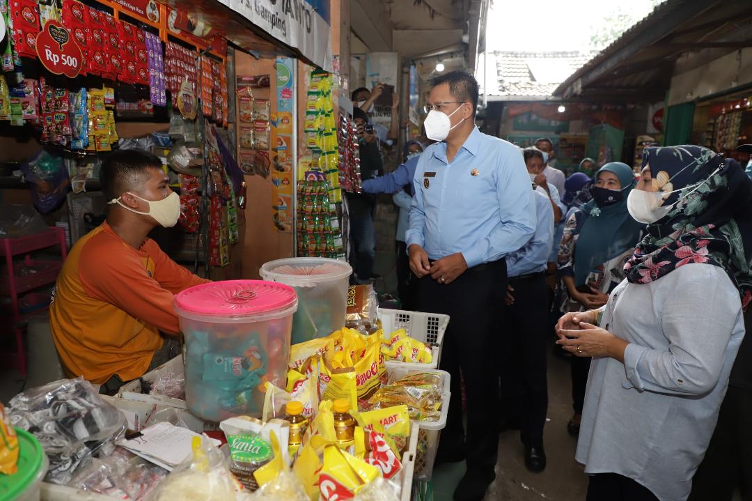 Sambangi Pasar, Wabup Sleman Pastikan Stok Bahan Pokok Aman Jelang Ramadhan