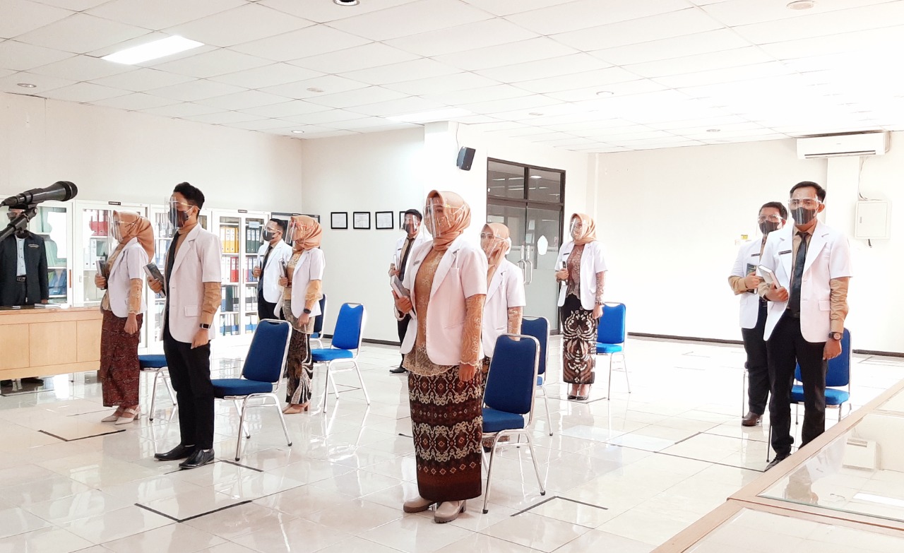 10 Dokter Baru Lulusan Fakultas Kedokteran UMP Disumpah