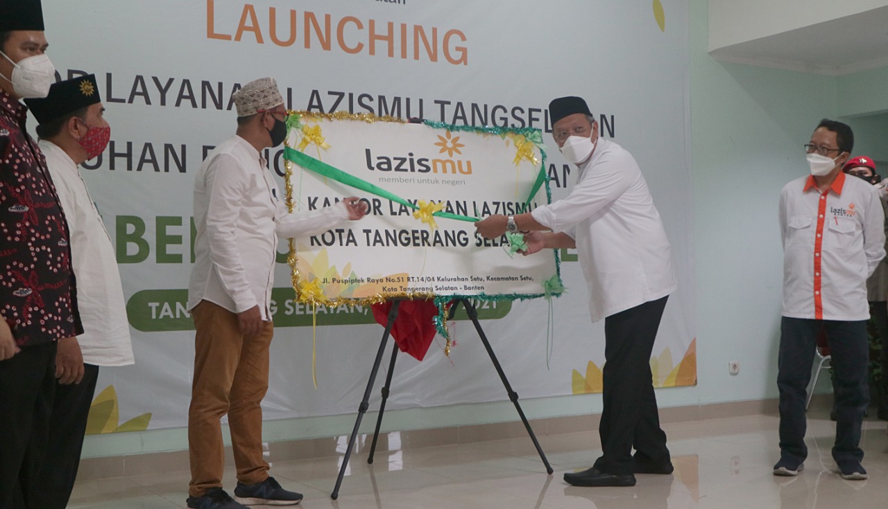 Diresmikan Benyamin Davnie, Kantor Layanan LazisMu Tangsel Siap Beroperasi