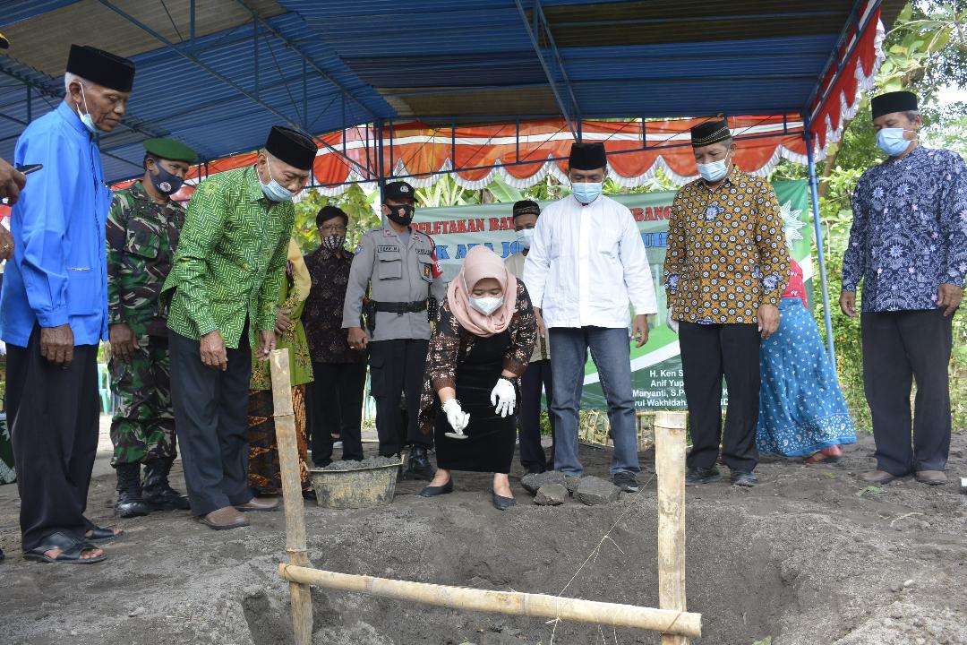 Bupati Sleman Lakukan Peletakan Batu Pertama Pembangunan Gedung TK ABA Godean
