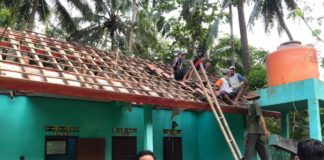 Peduli, UMY Bantu SD Muhammadiyah Menguri yang Tertimpa Pohon