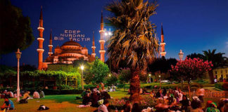 Kemeriahan Ramadhan, dari Uzbekistan hingga Turki