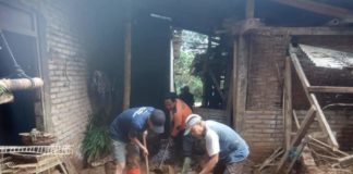 Terjunkan 31 Relawan, MDMC Tulungagung Bantu Warga Terdampak Longsor