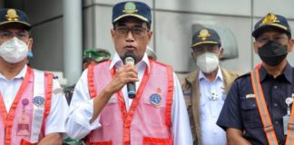 Menhub Minta PT KAI Lakukan Tes Acak di Stasiun Utama KRL