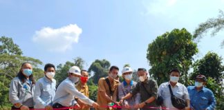 Jembatan Sungai Lengi Rampung, PLTU Sumsel 8 Lakukan Serah Terima Ke Pemerintah Desa Darmo