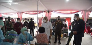 Wakil Bupati Sleman Tinjau Pelaksanaan Vaksinasi Siswa SMP – SMA