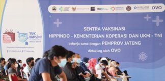 KemenKopUKM Gencarkan Vaksinasi Pelaku UMKM ke Berbagai Daerah