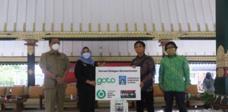 Sleman Terima Bantuan Konsentrator Oksigen dari Gojek Indonesia
