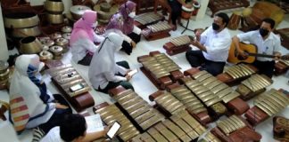 SD Muhammadiyah 1 Ketelan Edukasi Gerakan Agustusan 5M, Putus Rantai Covid-19