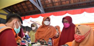 Aleg Anis Gelar Vaksinasi Massal di Jatinegara Jaktim