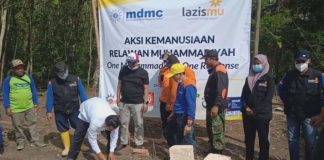 LazisMu Bersama One Muhammadiyah One Response Bangun Rumah Korban Kebakaran di Bojonegoro