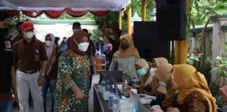 Bupati Sleman Tinjau Vaksinasi Massal di Kalurahan Trihanggo Gamping