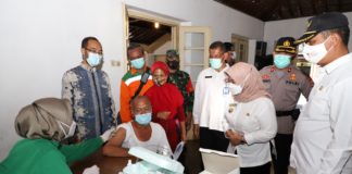 Vaksinasi Massal di Godean Sleman, Ditinjau Bupati dan Wabup