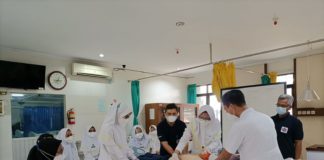 Bersama Yayasan Ambulans Gawat Darurat 118, Prodi D3 Keperawatan UMP Gelar BT&CLS