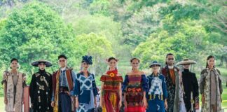 Bantu Pemasaran UMKM Batik, Menparekraf Dukung Gelaran Busana Gantari di Candi Prambanan