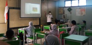 PTM Terbatas SD Muhammadiyah 1 Solo Secara Blended Learning