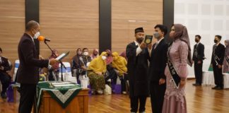 Wisuda dan Angkat Sumpah Fikes UNIMMA
