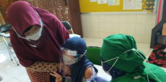 Siswa SD Muhammadiyah 1 Ketelan Ikuti Bulan Imunisasi Anak Sekolah